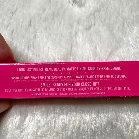 NIB Jeffree Star Restraints Velour Liquid Lipstick Full Size 5.6ml - Picture 6 of 11